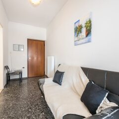 Апартаменты Sunsetia Apartment комната для гостей