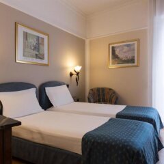 Отель The Originals Turin Royal (ex Qualys-Hotel) Италия, Турин - отзывы, цены и фото номеров - забронировать отель The Originals Turin Royal (ex Qualys-Hotel) онлайн комната для гостей фото 4