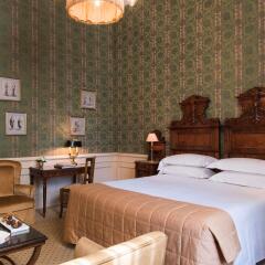 Отель Helvetia & Bristol Firenze Starhotels Collezione Флоренция комната для гостей фото 4