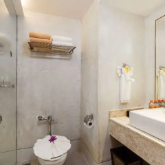 Отель Beyond Resort Karon 4* Стандартный номер с различными типами кроватей фото 5
