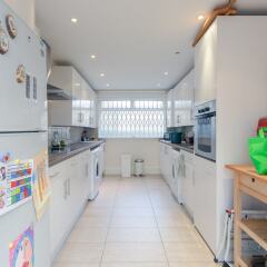 Апартаменты 3 Bedroom Apartment Near Primrose Hill в номере