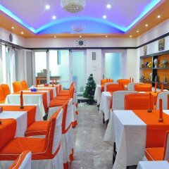 Отель Royal Penguin Boutique Hotel Непал, Катманду - отзывы, цены и фото номеров - забронировать отель Royal Penguin Boutique Hotel онлайн помещение для мероприятий фото 2