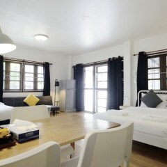 Отель Siam Square House Бангкок в номере фото 2