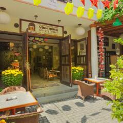 Vinh Hung Library Hotel Хойан