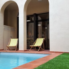 Отель Ten To Go Hostel Испания, Барселона - отзывы, цены и фото номеров - забронировать отель Ten To Go Hostel онлайн бассейн фото 2