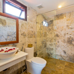 Отель Trendy life villa ванная