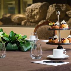 Отель Divani Palace Acropolis Афины гостиничный бар