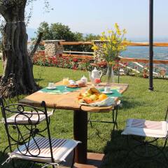 Отель B&B I 4 Sentieri Италия, Кастель-Сан-Пьетро-Романо - отзывы, цены и фото номеров - забронировать отель B&B I 4 Sentieri онлайн питание