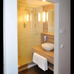 Star Inn Hotel Premium Wien Hauptbahnhof Вена ванная