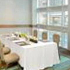 Отель Coast Coal Harbour Hotel Канада, Ванкувер - отзывы, цены и фото номеров - забронировать отель Coast Coal Harbour Hotel онлайн спортивное сооружение