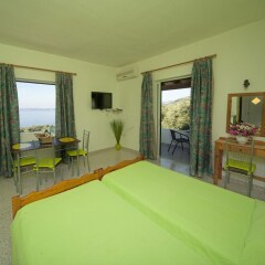 Апартаменты Crystal Blue Apartments Корфу комната для гостей фото 3