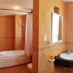 Sunny B Hotel ванная