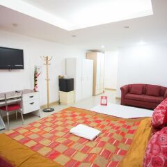 Отель Nida Rooms Suriyawong 703 Business Town Таиланд, Бангкок - отзывы, цены и фото номеров - забронировать отель Nida Rooms Suriyawong 703 Business Town онлайн комната для гостей фото 3