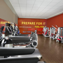 Sheraton Brussels Airport Hotel фитнесс-зал