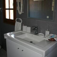 Отель Apartamentos Sa Torre ванная фото 2