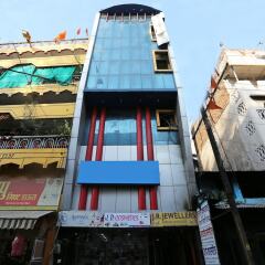 OYO 13546 Hotel City Palace