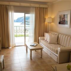 Отель VIVA Cala Mesquida Resort & Spa комната для гостей фото 5