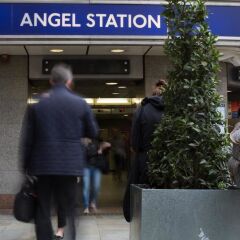 Отель Hilton London Angel Islington банкомат