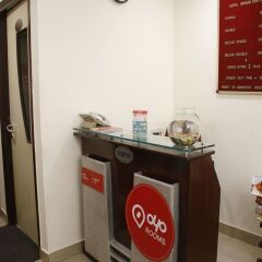 OYO 738 Hotel Green Castle интерьер отеля