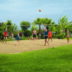 Crystal Springs Beach Hotel спортивное сооружение