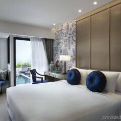 Отель Manathai Surin Phuket комната для гостей