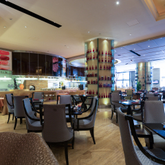 Отель Wyndham Grand Plaza Royale Oriental Shanghai Китай, Шанхай - отзывы, цены и фото номеров - забронировать отель Wyndham Grand Plaza Royale Oriental Shanghai онлайн гостиничный бар