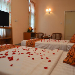 Royal Yadanarbon Hotel сейф в номере