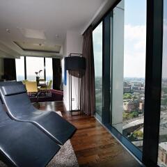 Отель Hilton Manchester Deansgate балкон