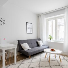 Отель EasyHomes Helsinki Bulevardi 12 комната для гостей фото 4