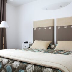 Отель Hôtel Axotel Lyon Perrache Франция, Лион - 3 отзыва об отеле, цены и фото номеров - забронировать отель Hôtel Axotel Lyon Perrache онлайн комната для гостей фото 5