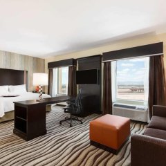 Hampton Inn & Suites El Paso/East in El Paso, United States of America from 193$, photos, reviews - zenhotels.com guestroom