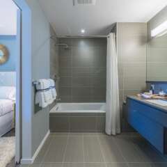 Отель BOQ Lodging Apartments In Rosslyn США, Арлингтон - отзывы, цены и фото номеров - забронировать отель BOQ Lodging Apartments In Rosslyn онлайн ванная фото 2