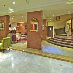 Отель Golden Tulip Farah Marrakech Марокко, Марракеш - 2 отзыва об отеле, цены и фото номеров - забронировать отель Golden Tulip Farah Marrakech онлайн интерьер отеля фото 2