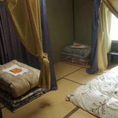 Nagasaki Kagamiya - Hostel Нагасаки комната для гостей