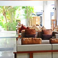 Отель Lanta Sand Resort & Spa интерьер отеля