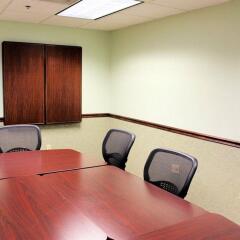 Отель Hampton Inn & Suites Springdale фитнесс-зал фото 4