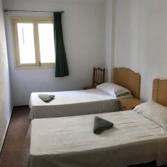 Отель Hostal Casa De Huéspedes San Fernando - Adults Only комната для гостей фото 5