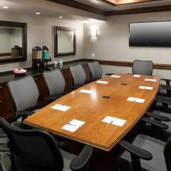 Отель Homewood Suites Denton фото 2
