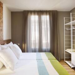 Отель Milà Apartamentos Barcelona комната для гостей фото 4