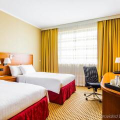 Отель Courtyard by Marriott Prague Airport комната для гостей