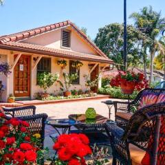 Отель Harbor House Inn спортивное сооружение