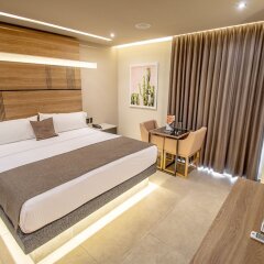 Отель Heat Suites - Adults Only комната для гостей