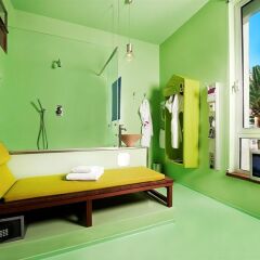 Spity Hotel сейф в номере