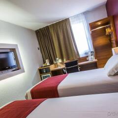 Отель Holiday Inn Clermont-Ferrand Centre Франция, Клермон-Ферран - отзывы, цены и фото номеров - забронировать отель Holiday Inn Clermont-Ferrand Centre онлайн комната для гостей фото 4