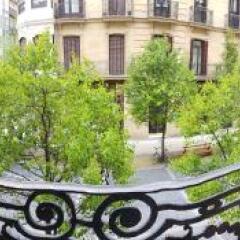 Отель Pensión Donostiarra Испания, Сан-Себастьян - отзывы, цены и фото номеров - забронировать отель Pensión Donostiarra онлайн балкон