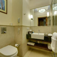 Отель The Muse Sarovar Portico - Nehru Place Индия, Нью-Дели - отзывы, цены и фото номеров - забронировать отель The Muse Sarovar Portico - Nehru Place онлайн ванная