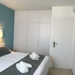 Отель ApartHotel Voramar Испания, Кала-эн-Форкат - отзывы, цены и фото номеров - забронировать отель ApartHotel Voramar онлайн комната для гостей фото 3