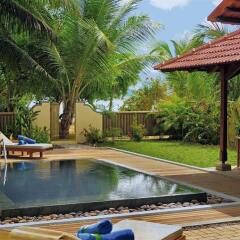 Sainte Anne Island - Beachcomber in Mahe Island, Seychelles from 1474$, photos, reviews - zenhotels.com pool