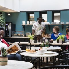 Отель Paris La Fayette Франция, Париж - 2 отзыва об отеле, цены и фото номеров - забронировать отель Paris La Fayette онлайн гостиничный бар