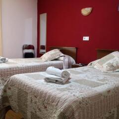 Отель Hostal Rober комната для гостей фото 5